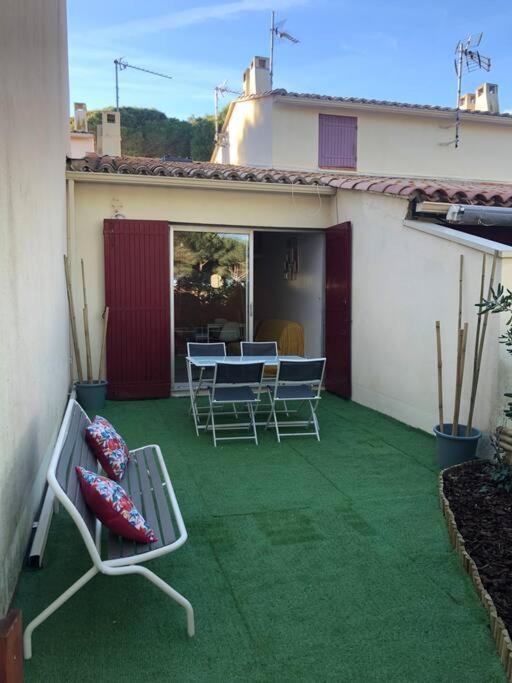 Joli Appartement A Proximite Du Village Naturiste Agde Zewnętrze zdjęcie